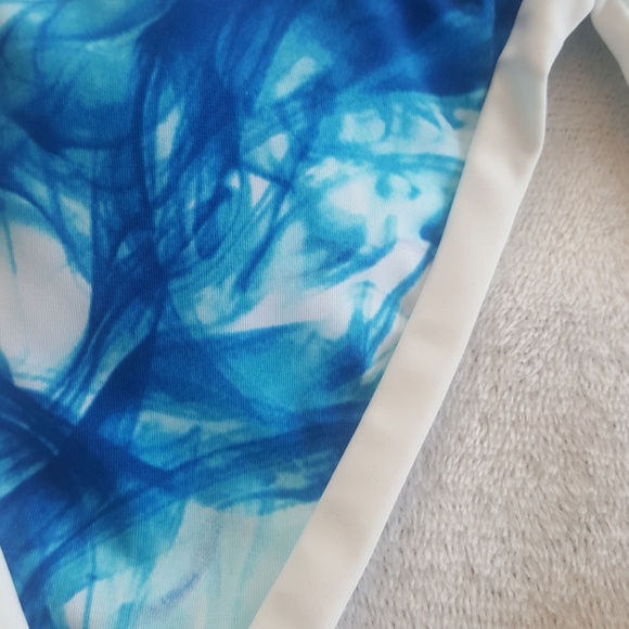 6. Solé East one piece - Picture 6 of 6